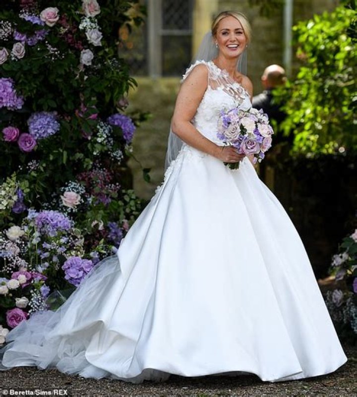 Wow:&nbsp;Anne-Marie looked stunning in her gorgeous wedding gown as she arrived for her nuptials to Ant earlier in the day